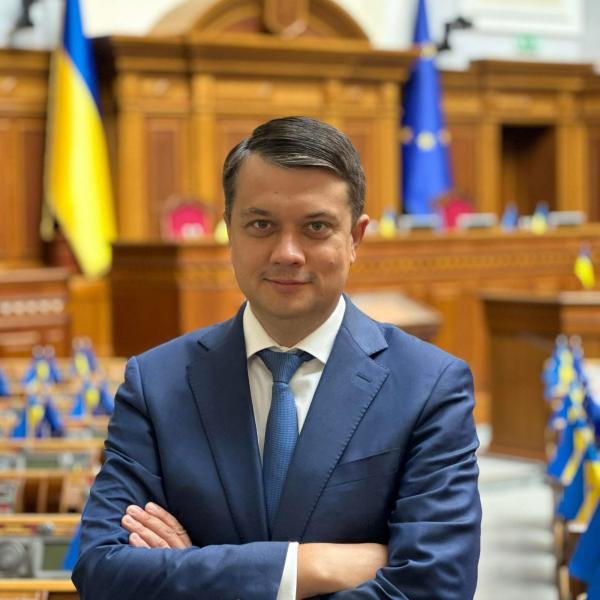 Генеральна стратегія для нового Уряду, спрямована на відновлення економіки та подолання кризи.