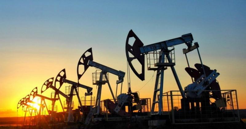 Світові вкладення в розвідку та видобуток нафти можуть зменшитися вперше з 2020 року.