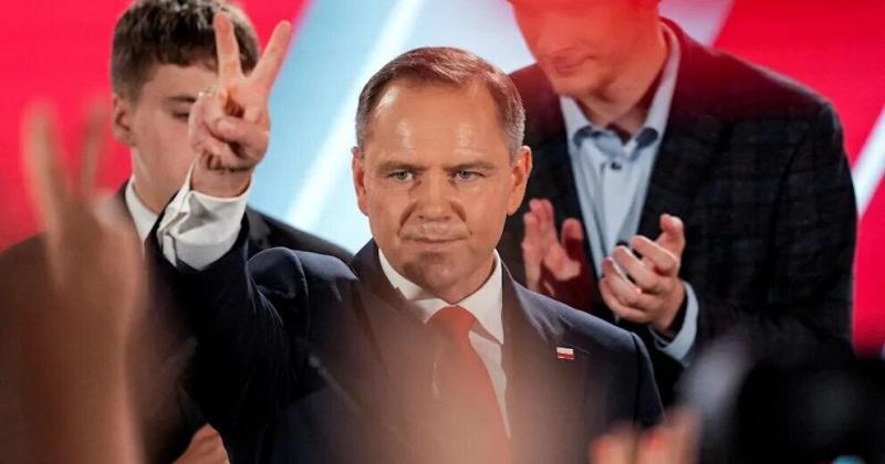 Президент Польщі Навроцький висловив підтримку Росії, згідно з інформацією від Rzeczpospolita.
