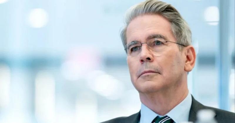 Сполучені Штати разом із Європейськими країнами докладають зусиль для припинення трагічного конфлікту в Україні, - зазначив Бессент.