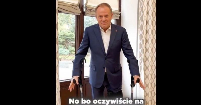 З Туском трапилася неприємна ситуація: політик поділився відео після невдалих вихідних.