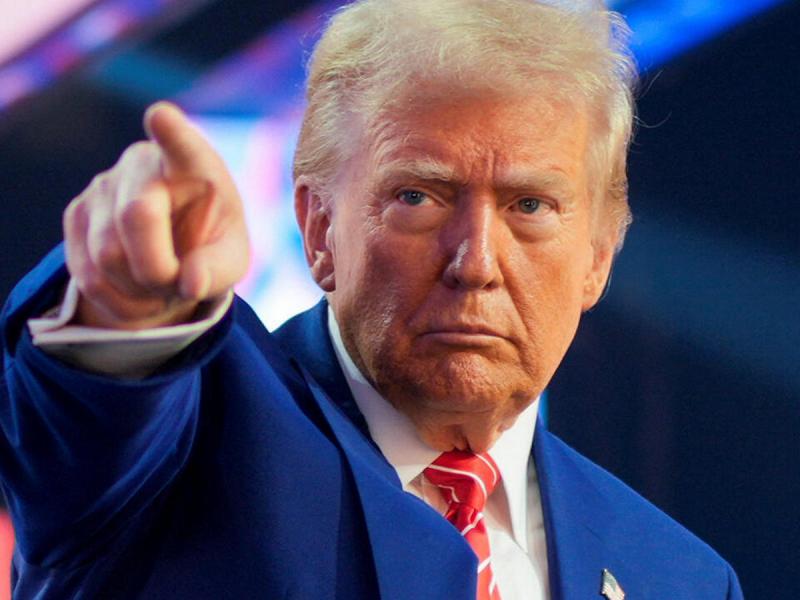 Аналітик зазначає, що Трамп повинен створити враження, ніби він активізує тиск на Росію.
