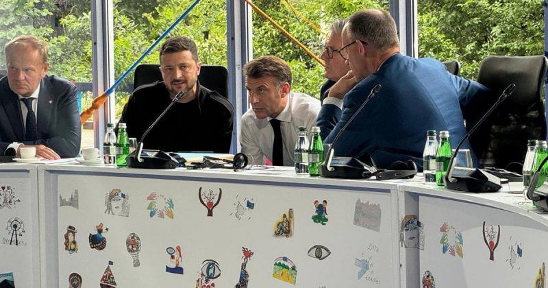 Дипломатичні зусилля зазнали краху: в CNN повідомили, що Росія перешкоджає мирним переговорам з Україною.