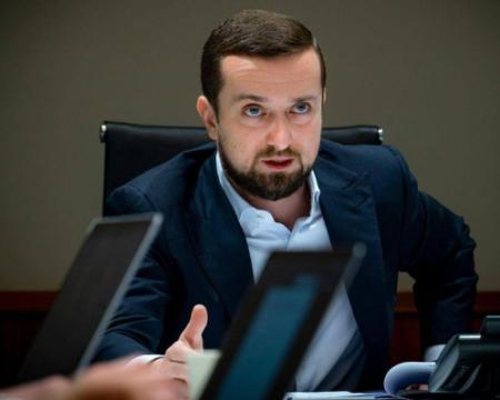 Ще один політичний етап – з посади міністра оборони усунули Кирила Тимошенка.
