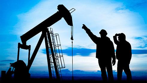 Ціна на нафту зростає, і наразі Brent коштує приблизно $67,4 за барель.