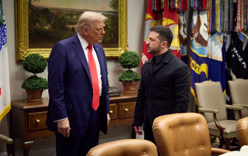 Зеленський і Трамп спілкувалися по телефону.