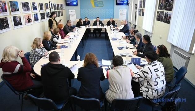 Друковані видання користуються довірою серед населення в зонах, які розташовані поблизу лінії фронту.