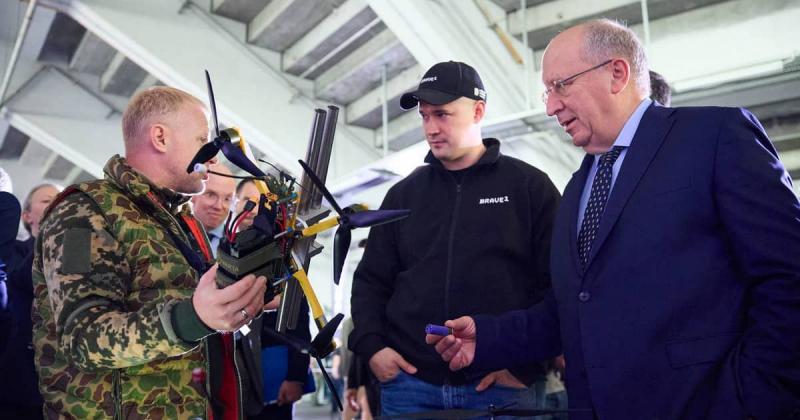 Яким чином Україна впроваджується в систему безпеки Європейського Союзу та як можна спростити цей процес?