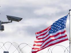 Творцеві відео, що висвітлює ситуацію у концтаборах для уйгурів в Китаї, може загрожувати депортація з території США.