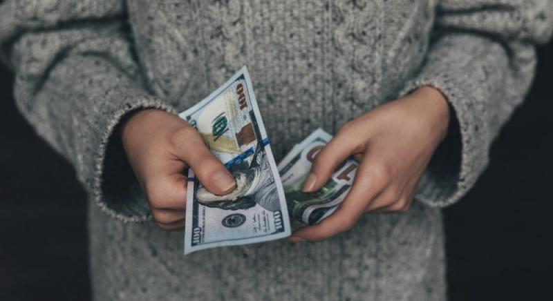 Прогноз щодо курсу долара в 2026 році: аналітики представили нові оцінки.