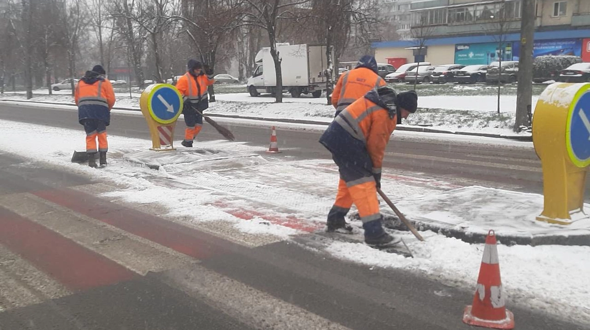 Ткаченко нагадав Кличку про обов'язок прибирати сніг у столиці.