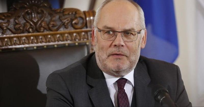 Президент Естонії Каріс зазначив, що Європа повинна бути готовою до переговорів з Росією після завершення війни в Україні.