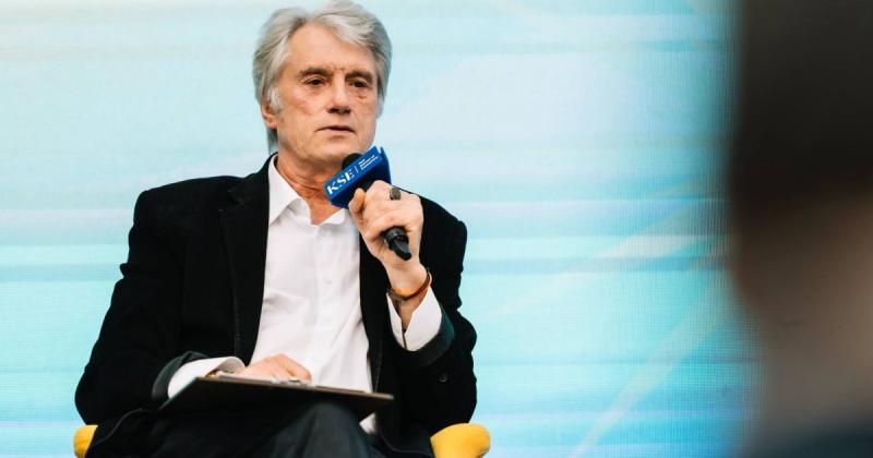 Лише 60 км від кордону з Росією: місце, де з'явився на світ Віктор Ющенко, та образ його рідного дому.
