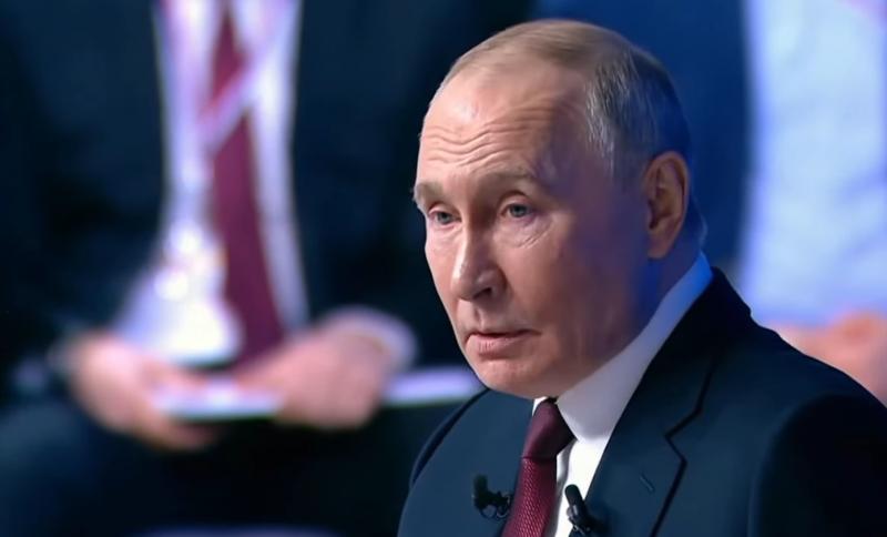 Путін має нав'язливу пристрасть до війни з Україною, - заявив речник Міністерства закордонних справ Тихий.